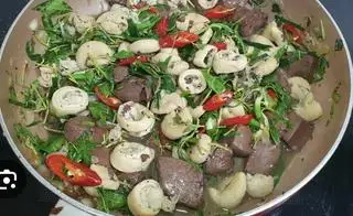 Hình ảnh lòng xào răm hành 