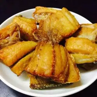 Cơm Khô Cá Dứa - 45.000 ₫ tại Cơm Hạnh Food - Cơm Trưa Văn Phòng & Cơm Tấm Đêm - Chiến Lược
