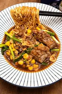 Hình ảnh Mỳ trộn sườn