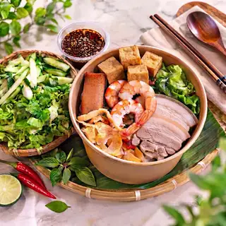 Hình ảnh Bún nước tương thập cẩm