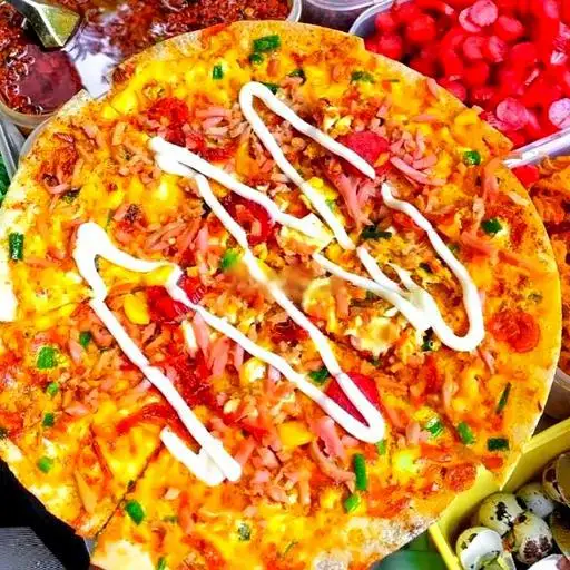 Bánh tráng nướng thập cẩm - 35.000 ₫ tại Bánh Tráng Trộn & Nướng Dì Xuyên - Lê Văn Lương
