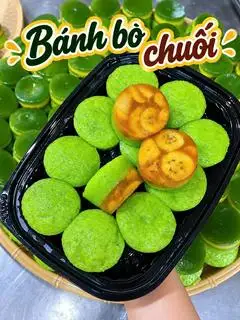 Hình ảnh Bánh bò chuối lá dứa
