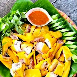 Hình ảnh GÀ RI Ủ MUỐI NGUYÊN CON CHẶT SẴN 