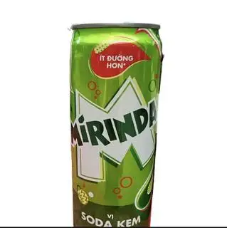 Mirinda kem-kèm nước đá - 23.000 ₫ tại Huỳnh Như - Cơm Tấm Long Xuyên - Đường D1