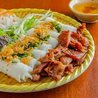 Bánh hỏi thịt nướng - 45.000 ₫ tại Nem Nướng Đà Lạt Cô Út - Gò Dầu