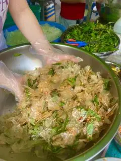 Bánh tráng tỏi ớt - vừa - 20.000 ₫ tại Bánh Tráng Tỏi 019 - Trần Quang Diệu