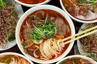 Bún Bò Nạm  - 55.000 ₫ tại  Bún Bò Huế Ngõ Xưa - Chung Cư Nguyễn Thiện Thuật