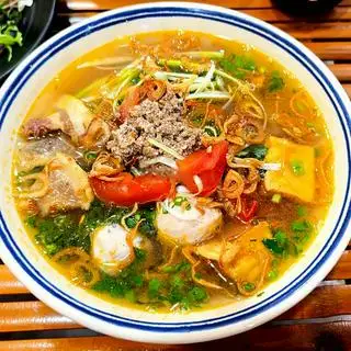 Bún riêu tóp mỡ quý tộc - 102.000 ₫ tại Bún Riêu Tóp Mỡ Cổ Truyền Hà Nội - Lam Sơn