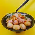 Hình ảnh Mì trộn bò viên - Cá viên chiên - Trà sữa bất kì