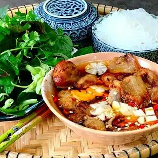 Bún Chả Hà Nội - Nước Rau Má Đậu Xanh - 69.000 ₫ tại Bún Đậu & Bún Chả Hà Nội - Nguyễn Oanh