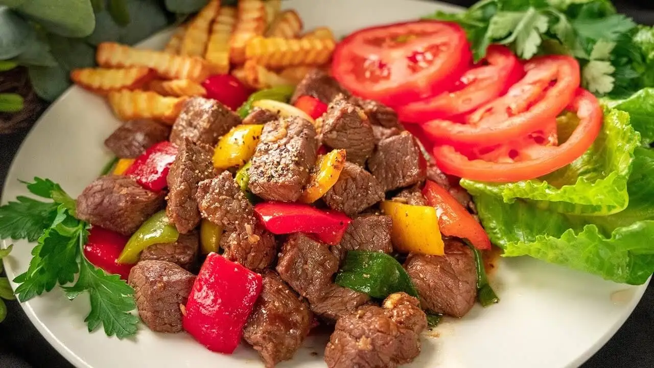 Bò lúc lắc khoai tây chiên - 129.000 ₫ tại Ding Dong - Mồi Nhậu Lai Rai - Nguyễn Xí