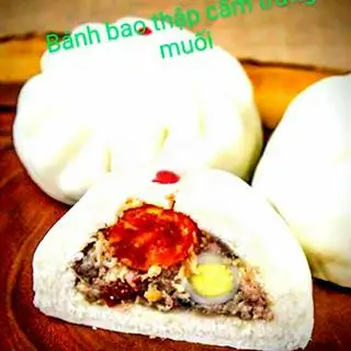 Bánh bao đặc biệt - 30.000 ₫ tại Bánh Mì Hà Nội - Nguyễn Thị Minh Khai