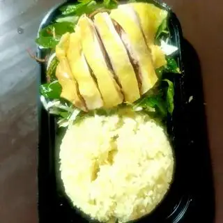 Hình ảnh Cơm gà chặt