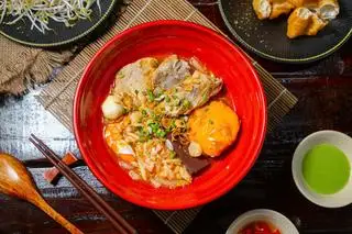 Bánh canh sườn - thập cẩm đặc biệt - 105.000 ₫ tại Bánh Canh Cua Truyền Thống - Tân Kỳ Tân Quý