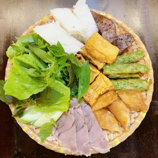 Hình ảnh Bún đậu truyền thống