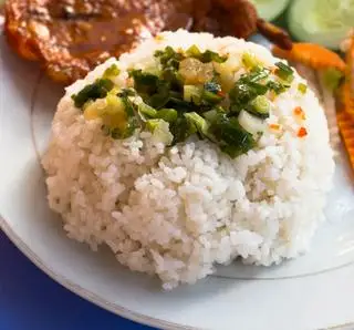 Cơm Thêm - 5.000 ₫ tại Cơm Tấm A Tài - Phạm Hùng