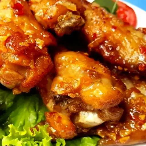 Hình ảnh 1 con gà rán sốt mắm mặn ngọt