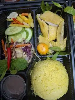 Hình ảnh Cơm gà cánh