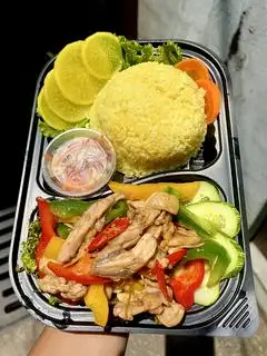 Hình ảnh cơm gà xào xả ớt