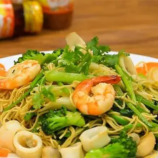 Hình ảnh Mì Xào Hải Sản Tôm Mực 
