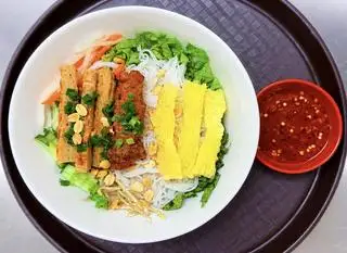 Bún nem nướng - thịt nướng - 55.000 ₫ tại Nem Nướng Nha Trang Hùng Việt - Đường Số 20