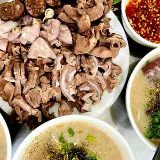 4 Phần cháo - lòng riêng - 260.000 ₫ tại Cháo Lòng Tân Hiệp - Mạc Thiên Tích