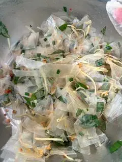 Bánh tráng trộn - 28.000 ₫ tại Ú Nu - Mì Trộn Indomie, Trà Trái Cây & Nước Ép - Dương Bá Trạc