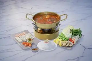 Lẩu Thái bà Dung - 165.000 ₫ tại Chả Bà Dung - Bún Thái, Mì Trộn, Hủ Tiếu - Đường Số 45