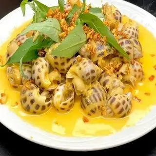 Hình ảnh Ốc hương sốt trứng muối