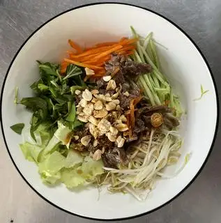 Hình ảnh Phở trộn bò