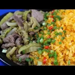Hình ảnh Cơm bò xào cải chua