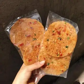 Cơm cháy mắm hành - 10.000 ₫ tại Xuân Mai - Bánh Tráng Trộn & Bánh Tráng Cuốn - Cách Mạng Tháng 8