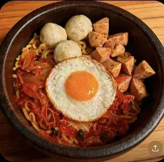 Hình ảnh Mì SiuKay trộn đầy đủ- ít cay