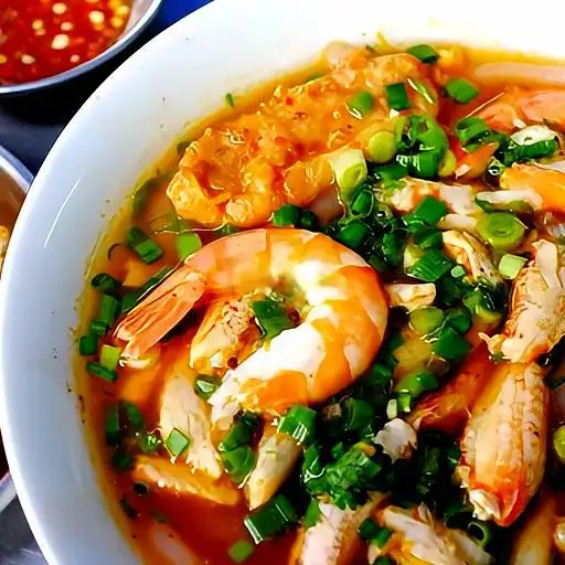 Bánh canh bình thường không giò - 58.000 ₫ tại Nhất Phương - Bánh Canh Cua, Bún Mắm & Bún Bò - Phan Huy Ích