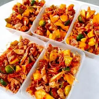 Chân gà rút xương sốt Thái - 65.000 ₫ tại Tré Trộn & Chân Gà Rút Xương Cô Sáu - Trần Văn Hoàng