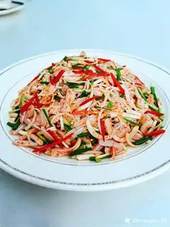 Hình ảnh Gỏi cá mai - Size M