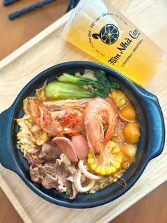 Hình ảnh Mì cay hải sản