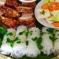 Hình ảnh Bánh hỏi ba chỉ chiên