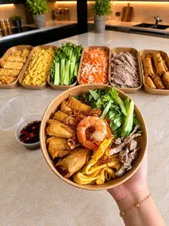 Hình ảnh Bún nước tương đầy đủ 