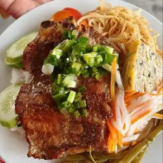 CƠM TẤM BÌ - 20.000 ₫ tại Bánh Mì Que Pháp & Cháo Dinh Dưỡng 108 - Đường 42