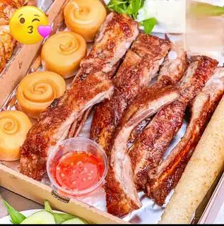 Sườn non nướng - bánh bao - cơm lam - 268.000 ₫ tại Gà Nướng & Sườn Nướng A Trung 47 - Nguyễn Thượng Hiền