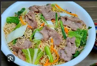Hình ảnh mì xào bò