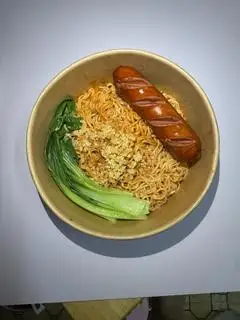 Hình ảnh Mì trộn xúc xích