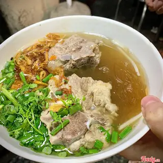 Miến đầy đủ - 60.000 ₫ tại Hủ Tiếu Cô Hường - Tôn Đản