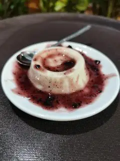 Hình ảnh Panna Cotta Việt Quất