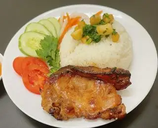 Combo cơm sườn - trà chanh - 61.000 ₫ tại Cơm Tấm Long Xuyên 888 - Cống Quỳnh