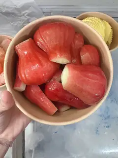 Hình ảnh Hộp Roi Đỏ An Phước Ngọt Mát