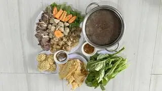 Hình ảnh Lẩu bò (3 - 4người ăn)
