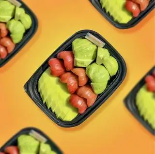 trái cây cắt sẵn - 40.000 ₫ tại Green Kitchen - Nước Ép & Sinh Tố - Phổ Quang