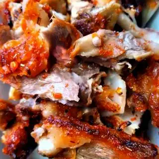 Hình ảnh Má nạc 1/4 tách thịt bỏ xương